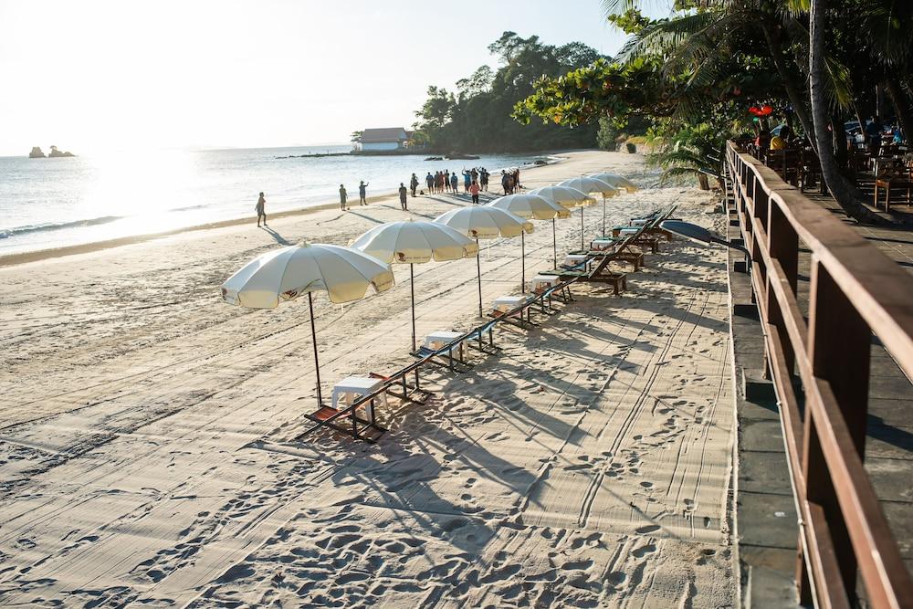 Baansuan Aokhai Beach Resort Mae Phim Exteriör bild