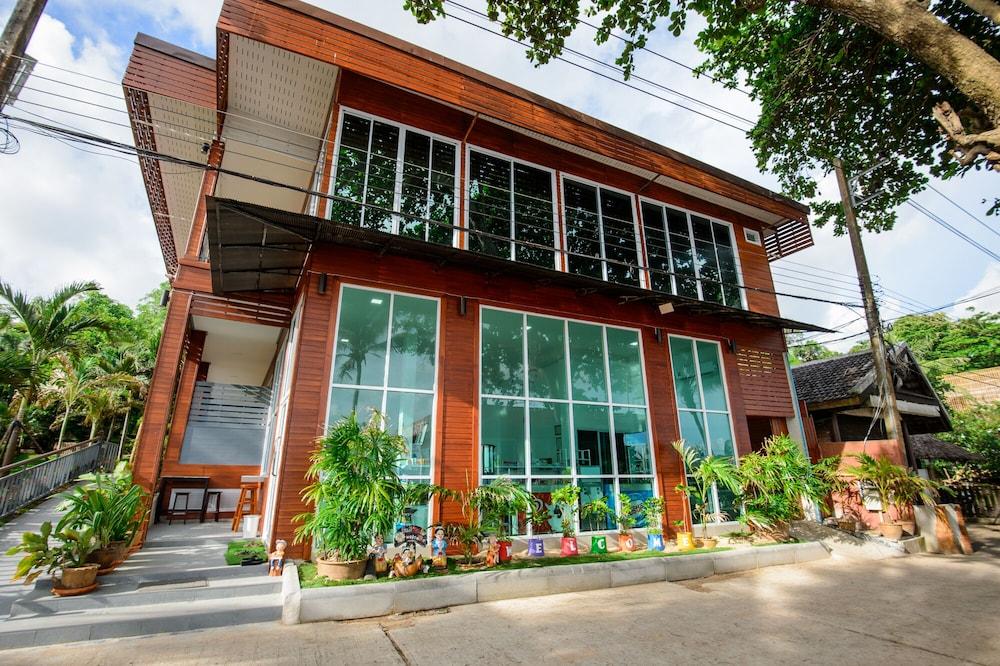 Baansuan Aokhai Beach Resort Mae Phim Exteriör bild