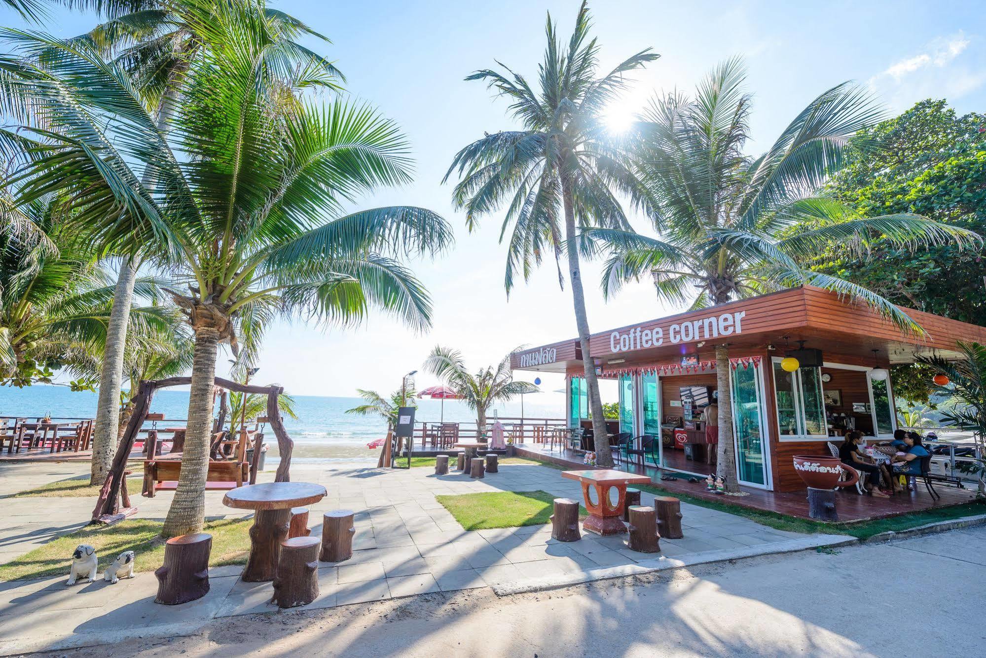 Baansuan Aokhai Beach Resort Mae Phim Exteriör bild