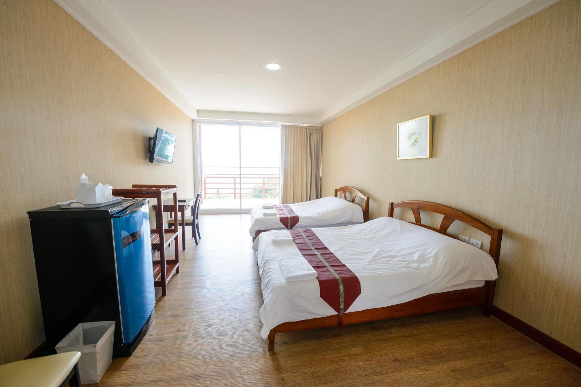 Baansuan Aokhai Beach Resort Mae Phim Exteriör bild